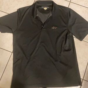 Men’s golf shirt